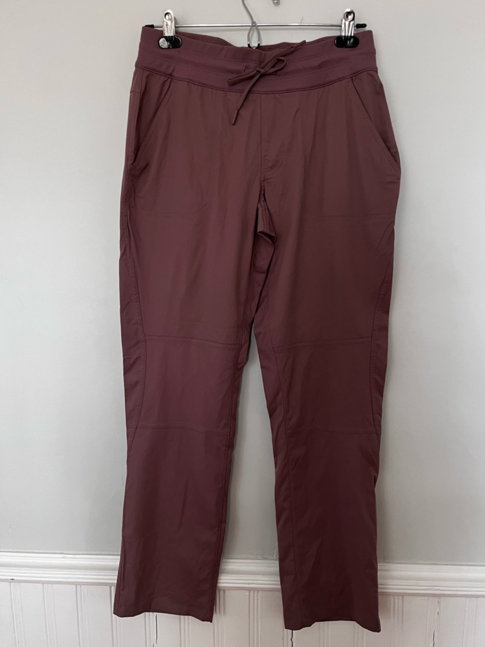 NWT The North Face Aphrodite Motion Pant, Size Medium